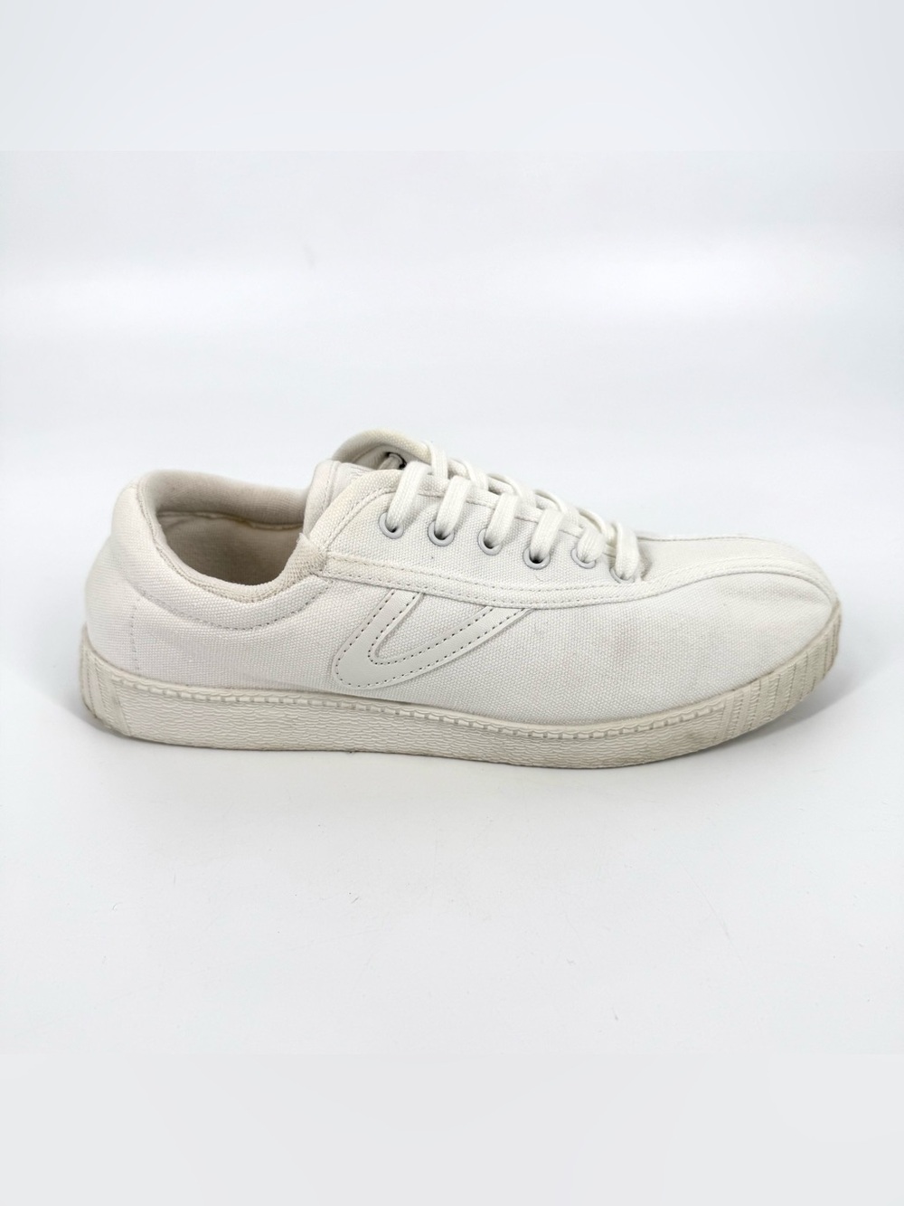 Tretorn Nylite Canvas Sneakers Womens Size 9 White Classic Lace-up Shoes